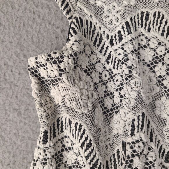 Candies Dress Womens Large White Floral Mini Embroidered‎ Scoop Neck - Picture 5 of 16